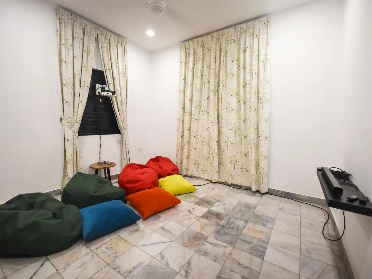 Jb Luxury Bungalow By Nest Home 10 Pax Johor Bahru Malaysia